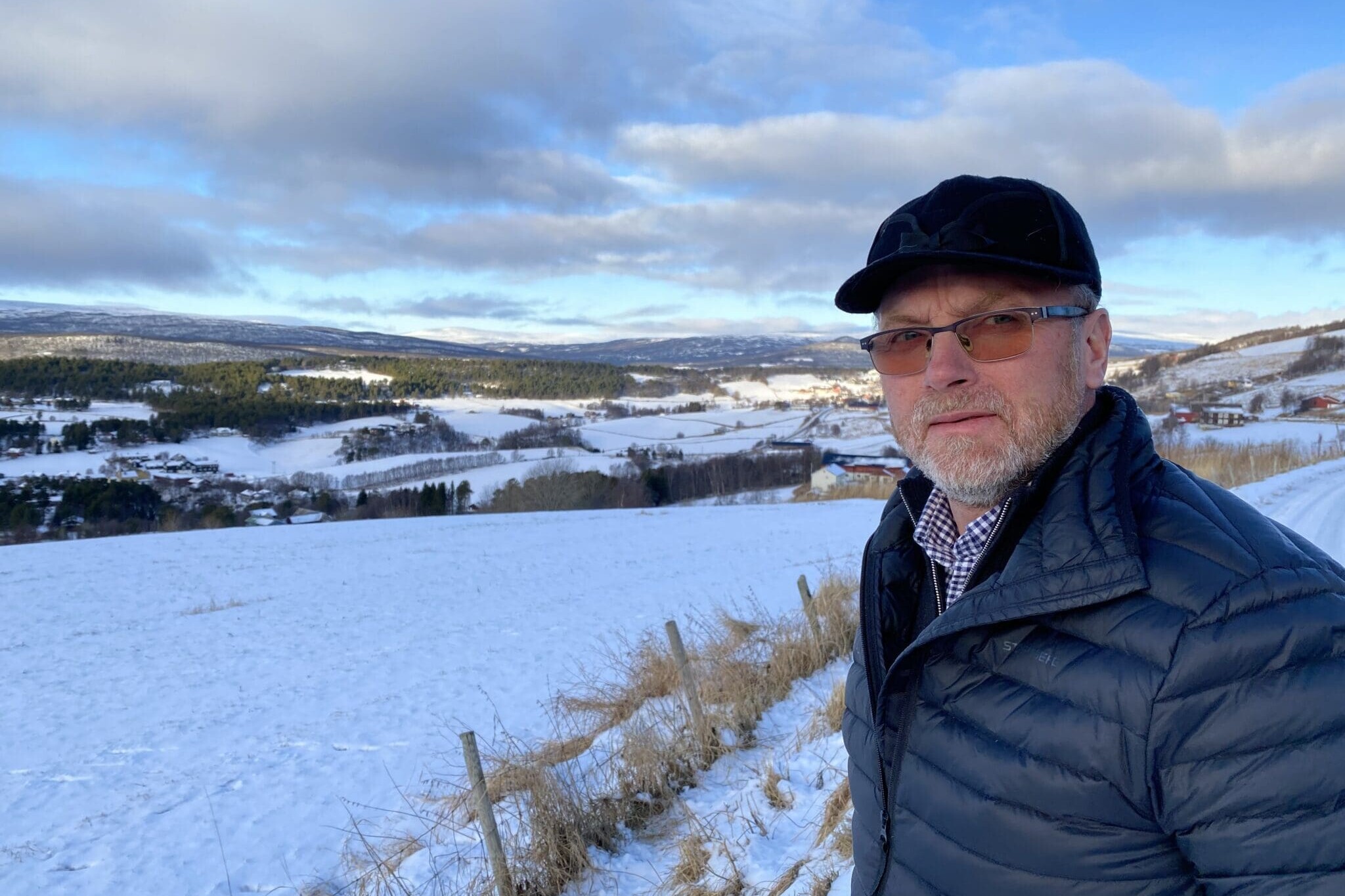 Stolt: Varaordfører Per Ousten er stolt over at Dalsbygda, der han selv bor, nå har fått fiber. Foto: Torgeir Anda/Ren Røros.